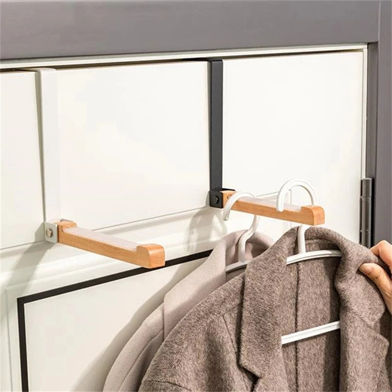 Porte manteau sur porte pliable – FLEXURA